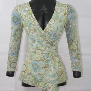 3/4 sleeve crossover blouse